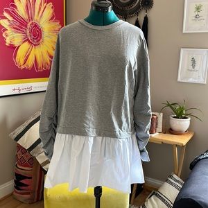 Moelleux Grey Sweatshirt with White dress shirt attached